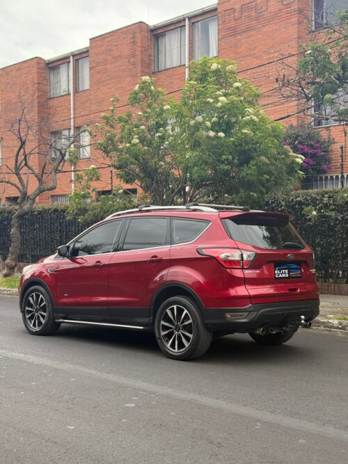 FORD ESCAPE TITANIUM TP 2000CC 4X4 MOD 2017 - Image 9