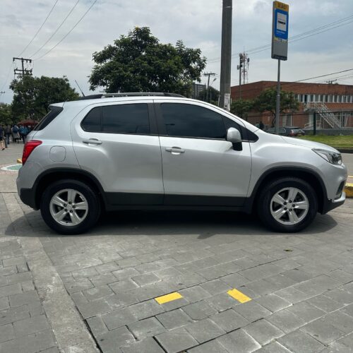 CHEVROLET TRACKER LS MT 1800CC MOD 2019 - Image 4