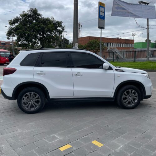 SUZUKI VITARA GL MT 1600CC 2AB ABS 4X2 AA MOD 2023 - Image 4