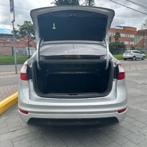 FORD FIESTA SPORTBACK TITANIUM TP 1600CC 4P MOD 2014 - Image 14
