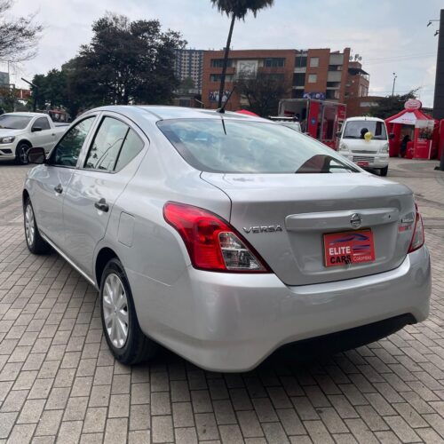 NISSAN VERSA DRIVE CONNECT MT 1600CC 2AB ABS CR 2020 - Image 7