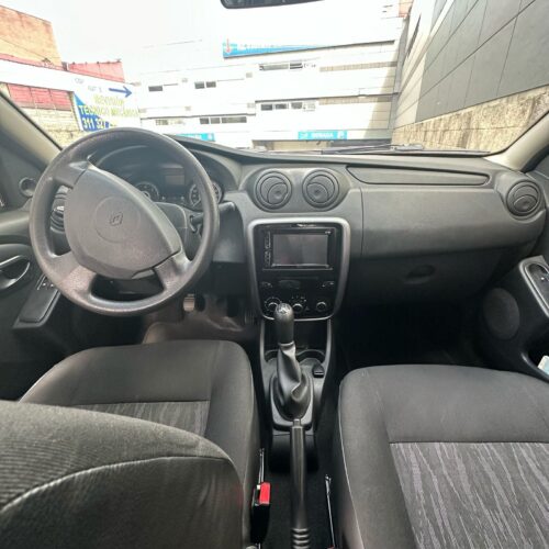 RENAULT SANDERO AUTHENTIQUE MT 1600CC 8V SA MOD 2015 - Image 9