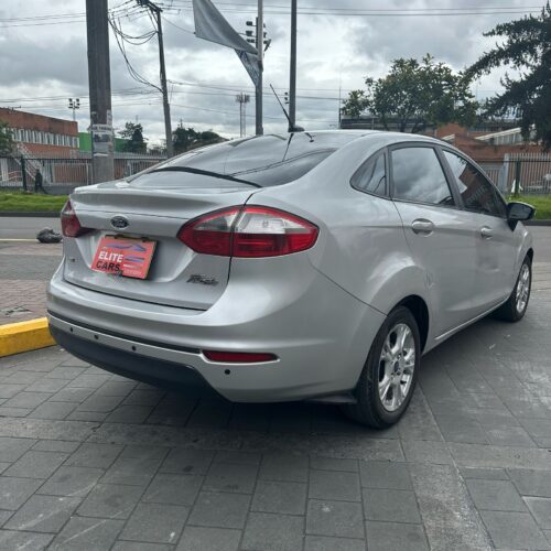 FORD FIESTA SPORTBACK SE MT 1600CC 4P MOD 2016 - Image 9