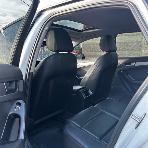 AUDI A4 B8 1.8 TFSI AMBITION MT 1800CC T MOD 2014 - Image 9