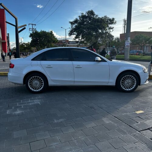 AUDI A4 B8 1.8 TFSI AMBITION MT 1800CC T MOD 2014 - Image 10