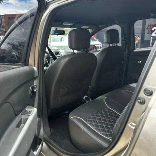 RENAULT SANDERO DYNAMIQUE MT 1600CC AA 8V 2AB MOD 2018 - Image 7