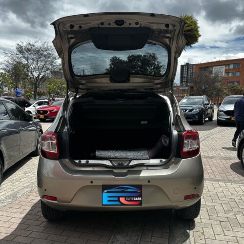 RENAULT SANDERO DYNAMIQUE MT 1600CC AA 8V 2AB MOD 2018 - Image 14