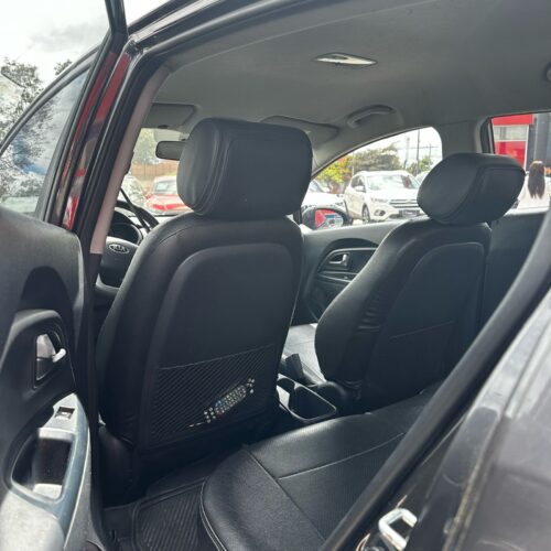 KIA RIO R 1.25 MT 1200CC 4P 2AB AA MOD 2017 - Image 7
