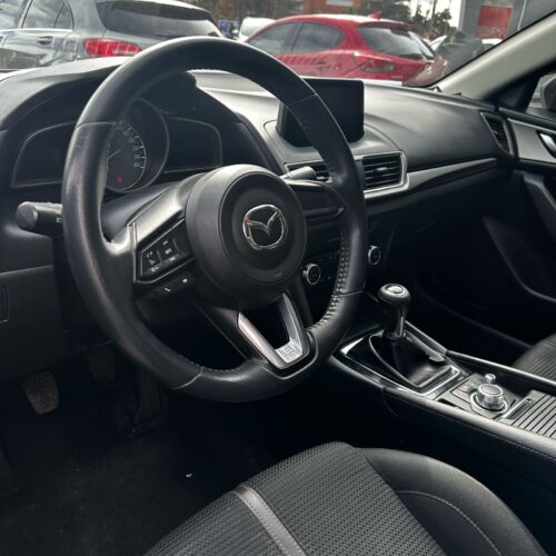 MAZDA 3 TOURING MT 2000CC 6AB ABS MOD 2019 - Image 11