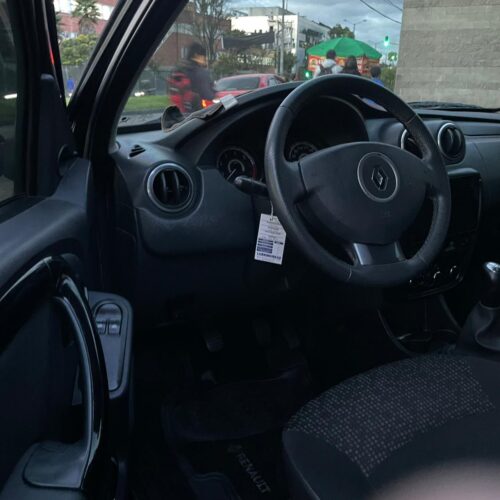 RENAULT SANDERO EXPRESSION MT 1600CC 8V AA MOD 2016 - Image 11