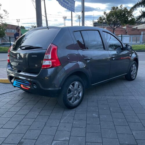 RENAULT SANDERO EXPRESSION MT 1600CC 8V AA MOD 2016 - Image 8