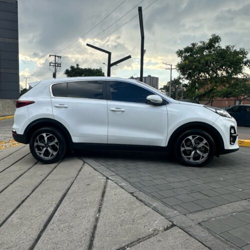 KIA SPORTAGE VIBRANT TP 2000CC 6AB ABS RT TC MOD 2019 - Image 4
