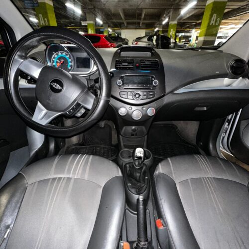 CHEVROLET SPARK GT LTZ MT 1200CC 5P 2AB ABS MOD 2017 - Image 8
